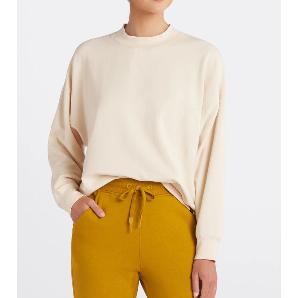 NWT GLYDER Vintage Oversized Crew Knit Top Beige Small